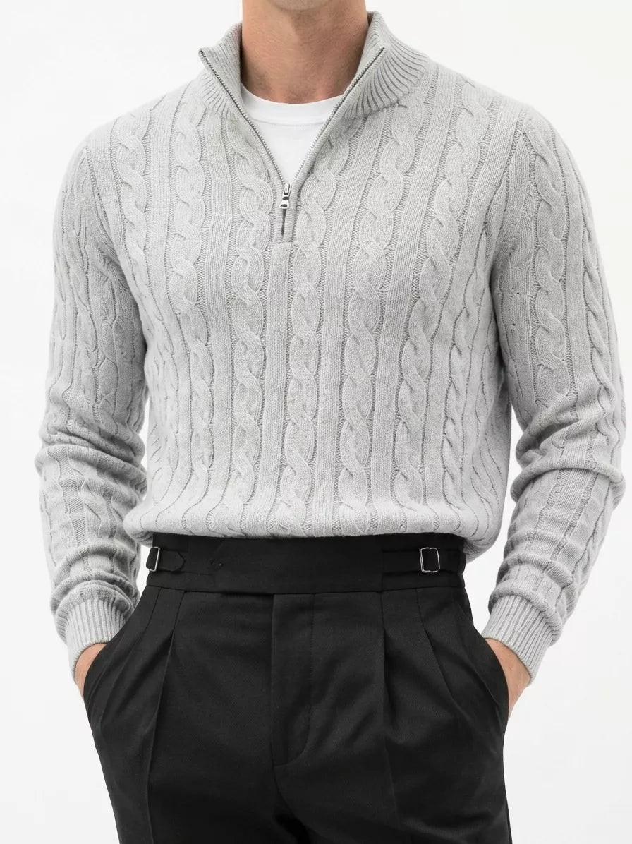 Zopfmuster-Strickpullover mit kurzem Reißverschluss