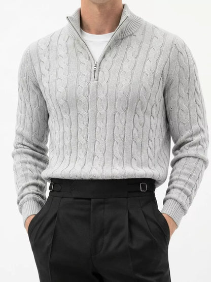 Zopfmuster-Strickpullover mit kurzem Reißverschluss